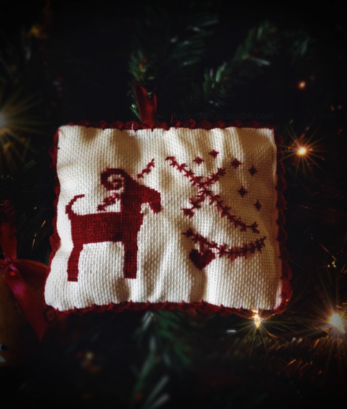 hyperb0rean: hyperb0rean: No Christmas without a Yule Goat. #hyperboreanhomestead    &ldqu