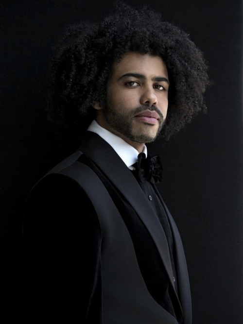 fuckyeahdaveeddiggs:In loving memory of Daveed Diggs. He’s not dead, I just love remembering h