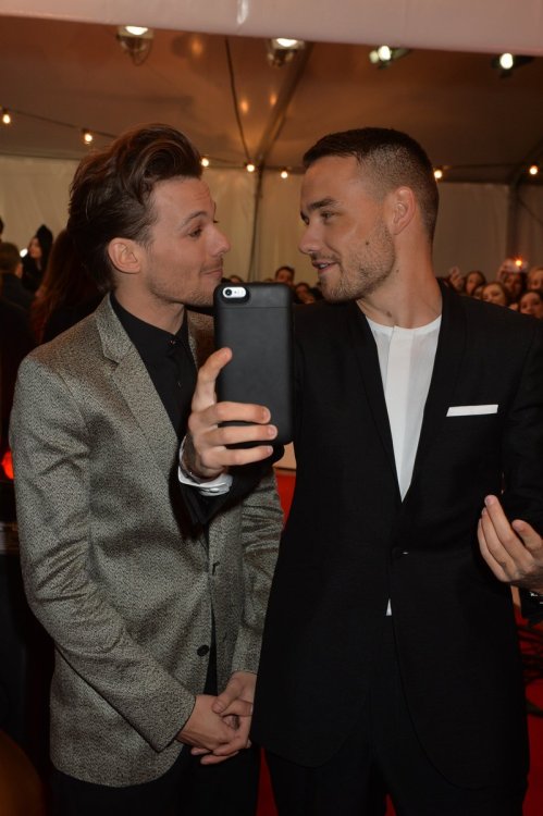 niallhorantheirish: Liam and Louis at the Brit Awards in London - February 24, 2016