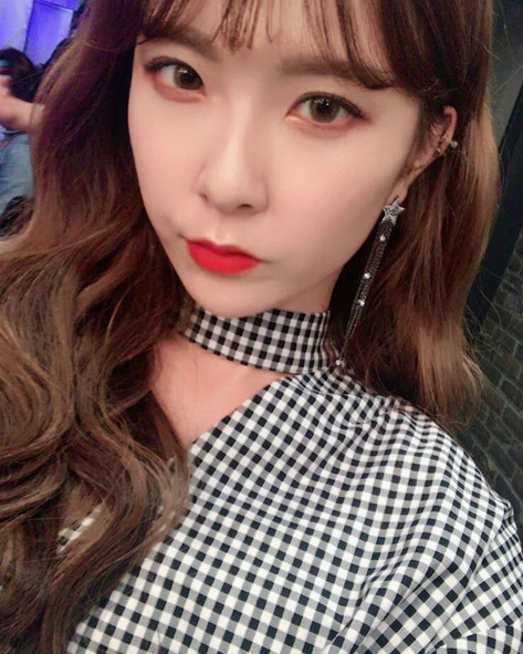 Hyemi (Nine Muses) - Selcas