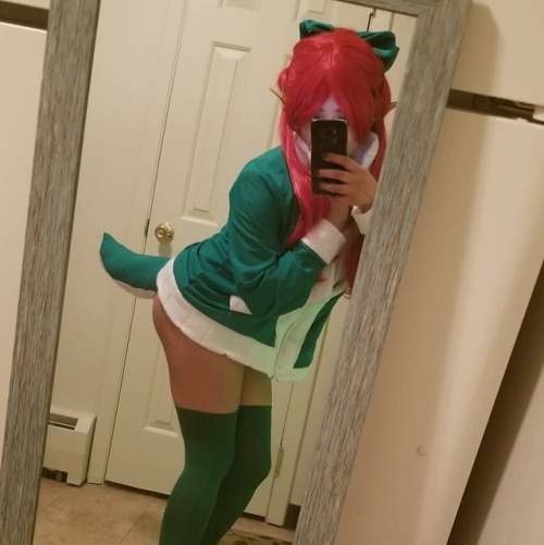 tovio-rogers:got more yoshi chan cosplay~ this time by the amazingly talented Aimee Correoso on FB more~ ;9