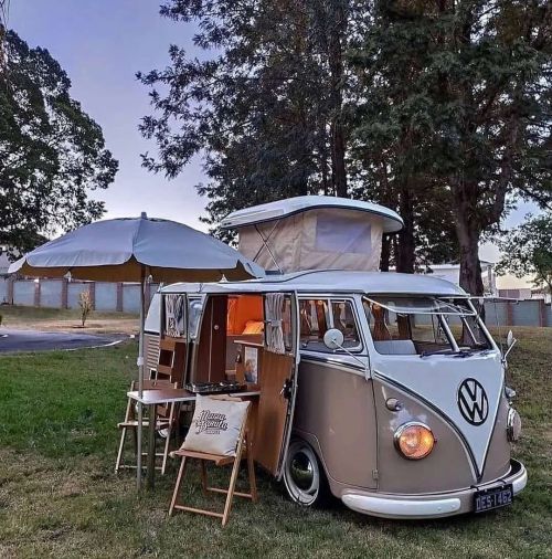 utwo:  VW Camper© Maria Bonita Garage