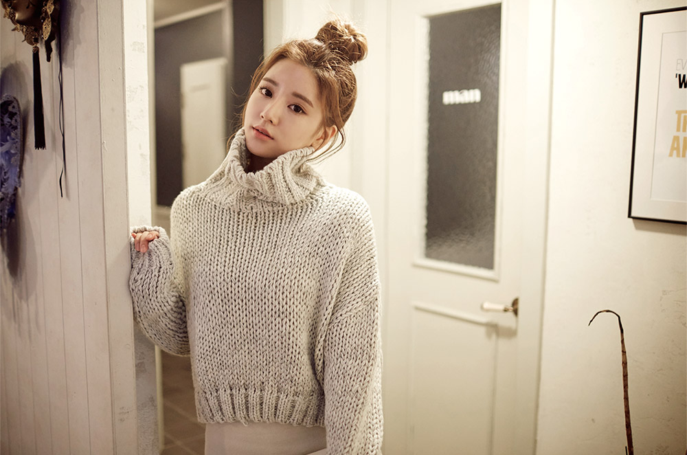 korean-dreams-girls:  JungYeon - November 23, 2015 Set 