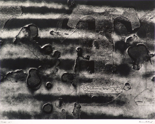 iamjapanese: Aaron Siskind（American, 1903-1991） Chicago 29    1952    via  