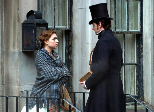 mezzmerizedbyrichard: On the Hales’ doorstep. John Thornton and Margaret Hale ~ North and Sout