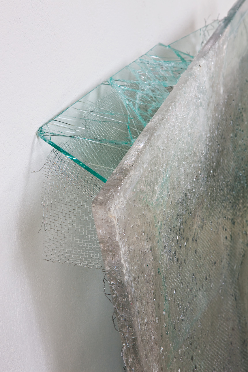 likeafieldmouse:  Oscar Tuazon - Unmapping, Unmaking, Unmeaning (2010) 