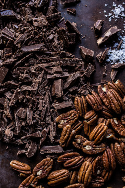 nom-food:  Chocolate covered roasted pumpkin seed turtle clusters