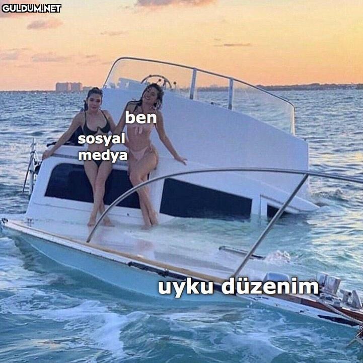 mutlu gibiyiz ama acı...