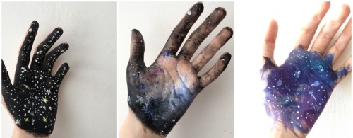 xeptum:  My hand turned from the night sky to the whole universe ✨💫