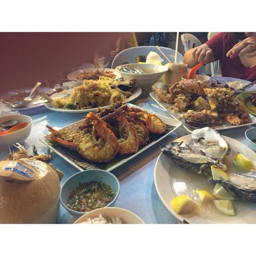 I SEA FOOD FOR DINNER! #DanielleTravelsToMalaysia2015 #Hawkers