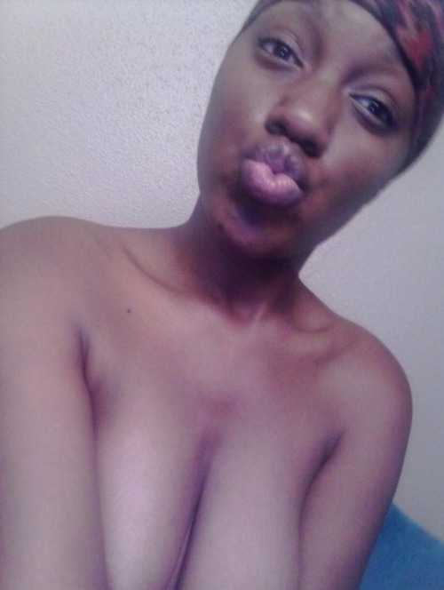 astoldbyclitliquor:  Duckface