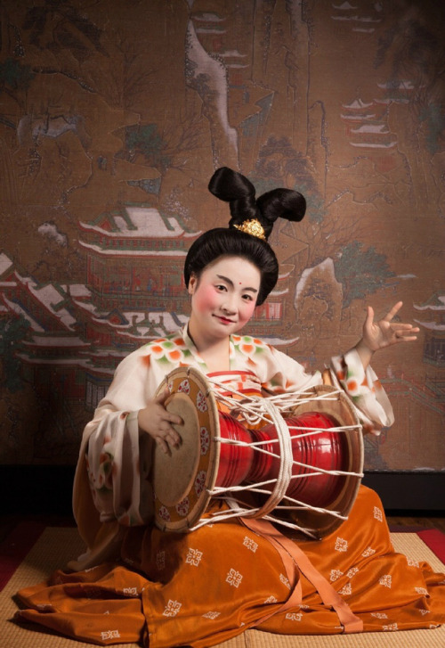 changan-moon: Traditional Chinese hanfu by 裝束與樂舞