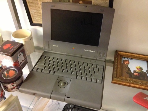 Apple PowerBook Duo 230