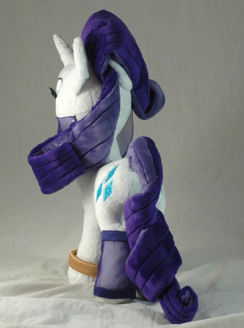 askgenerousgenierarity:white-heather:Finally got pictures taken of this girl. Rarity in a cute little genie outfit. The outfit is fully removable, though the legwarmer/harem pant things are a little difficult to get on and off.Good heavens, but I look