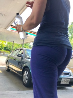 bubblebuttcreepin:  Ass looked super soft and jiggly