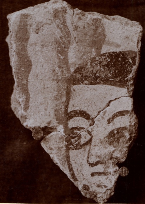 Women’s faces from a 9th century wall painting at SamarraLittle watercolour paintings show the colou