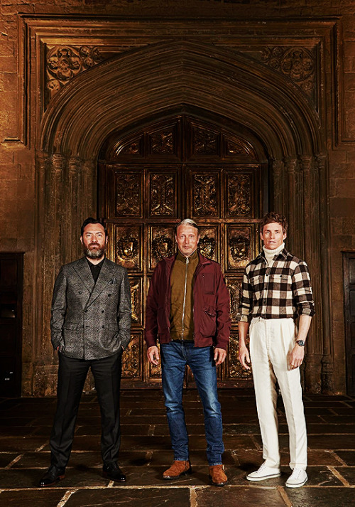 JUDE LAW, MADS MIKKELSEN, EDDIE REDMAYNE ━ &ldquo;Fantastic Beasts: The Secrets of Dumbledore&rdquo;