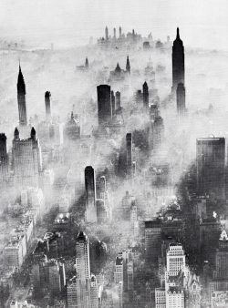 vintagegal:  Aerial view of Midtown Manhattan looking south with smog. July 1943 (via) 