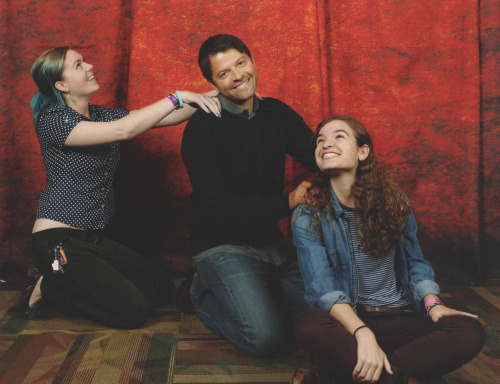 mishallaneously:chelseawren, misha, and i decided to relieve some of our stress from the crazy weeke