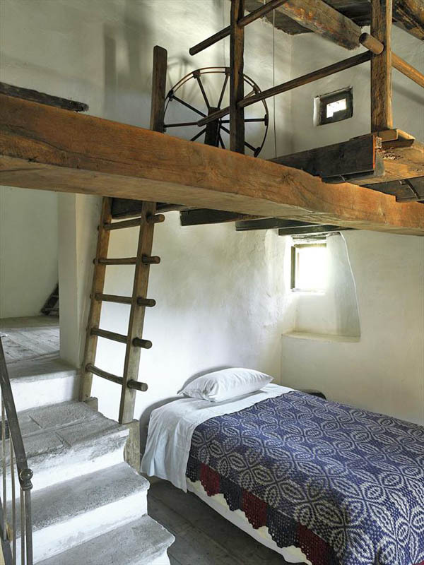 fuckyeahawesomehouses:  Romantic Sextantio Hotel, Italy