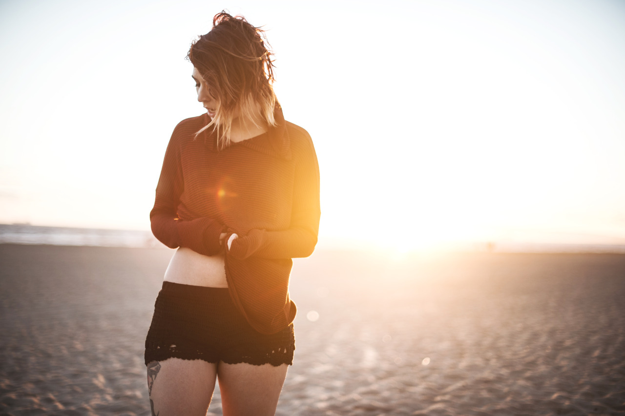 girrlscout:  WWW.GIRRLSCOUT.COMHoodie: Forever 21Crochet shorts: Element EdenPhotos