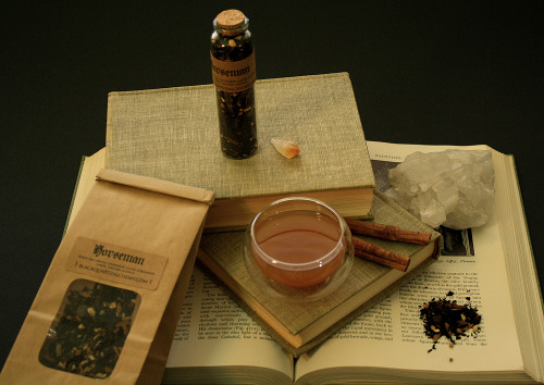 HORSEMAN organic pumpkin spice black tea blend from Blackquartz Alchemy. Available for a limited tim