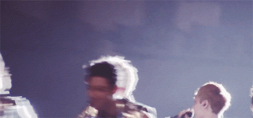 cheolyans:  Get out of my wayyyy…. 
