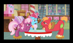 mlp-alternate-scenario-series:  Alternate Scene from Season 2: Episode 17 “Hearts and Hooves Day” 