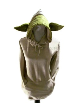 nerdgeekgamerdork:  Etsy Yoda hoodie. I would