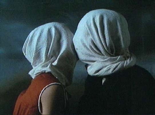 sadgirlophelia:  Lovers 