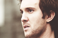 leofitzo:  Fangirl Challenge: 10 male characters [4/10] 