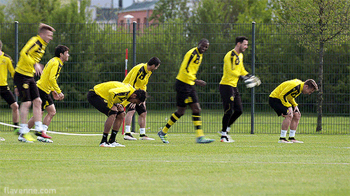 flavenne:Marco and Auba having too much fun with leapfrog exercise