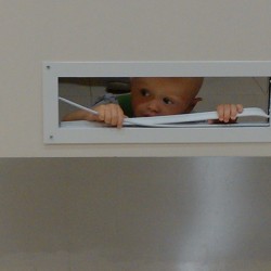 #Spying :) / #Vlad #kids #kindergarten #little #portrait #photography