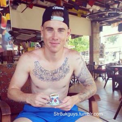 str8ukguys:  UK Squaddie, Chris, 26, Rushden , UK