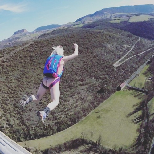 BASE | JUMP | BUTT Nothing but respect for this wild #butt! Blue skies my friend! Thanks for the #ch