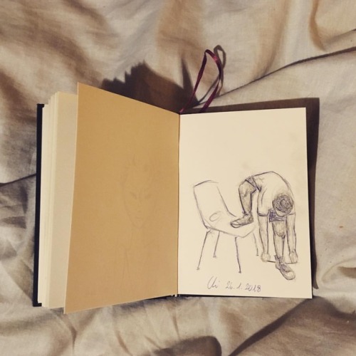 #26 Saw A Post Of Someone Tying His Shoe Like This And It Made Me Laugh