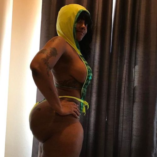 thixchix:  Cherokee D Ass