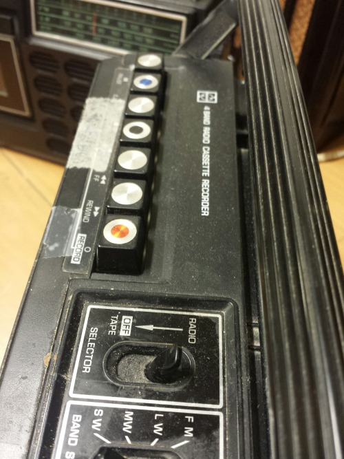 National Panasonic RQ-539LJ Cassette Radio, 1974 - National Panasonic RQ-512SD Cassette Radio, 1975