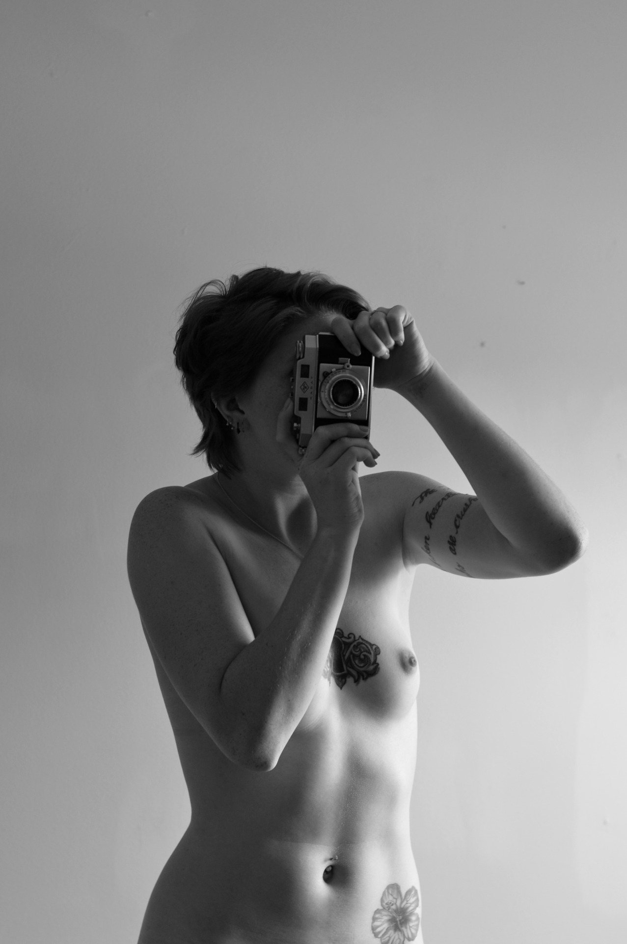 percentage69:  Lee shoots backRVA 2015 Model: LeePhotographer: Percentage69 | Instagram