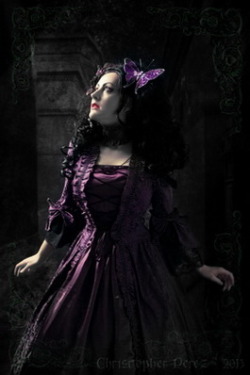 victorian-goth:Victorian goth http://victorian-goth.tumblr.com/