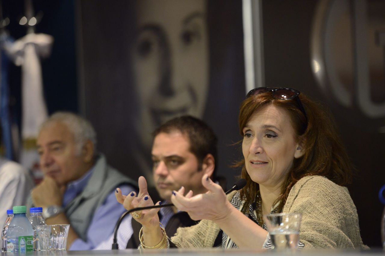 PASO 2015. La precandidata a Jefa de Gobierno porteño Gabriela Michetti dijo que aceptaría ser ministra de Mauricio Macri si el líder del PRO llega a la presidencia. Encuentro con afiliados al gremio de empleados municipales. (Foto: Andres D'Elia)