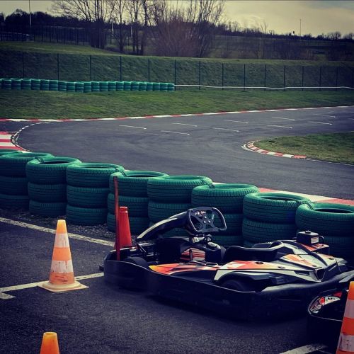 #karting #kart #kartingmagnycours #timeattack www.instagram.com/p/CLcFzHoh1Ei/?igshid=cz4rpk