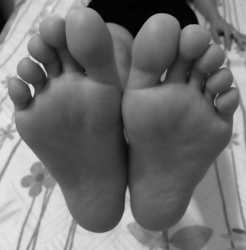 #footfetish #foot #feet #toes gmtx416.tumblr.com/