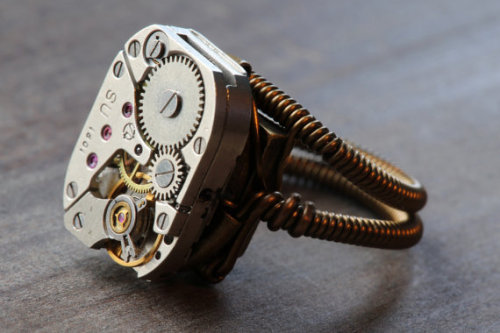 lesstalkmoreillustration: Steampunk Watch Movement Rings By CatherinetteRings On Etsy   *More Things & Stuff   