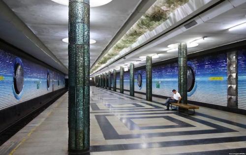 architectureofdoom:After a longtime ban on photographing the Tashkent Metro was lifted this summer, 