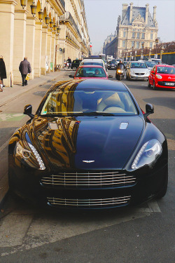 wearevanity:  Black Rapide © 