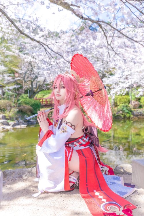 AmaRe_nee as Yae Miko (Genshin Impact)