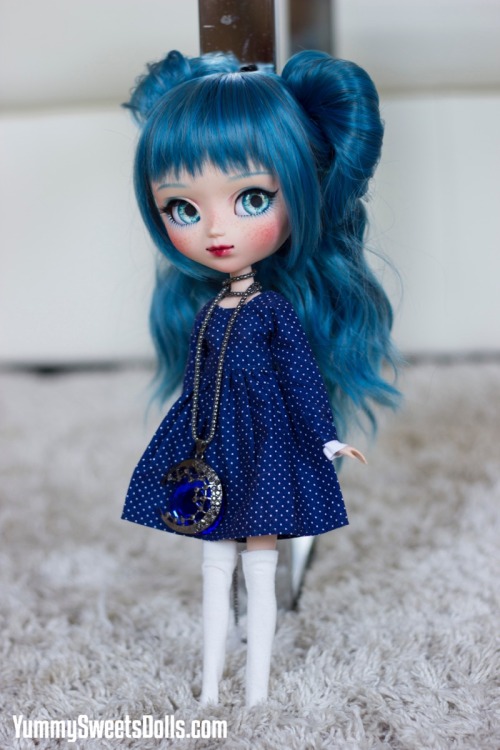 Blue Velvet Cake Pullip &lt;3www.yummysweetsdolls.etsy.comwww.yummysweetsdolls.comwww.facebook.c