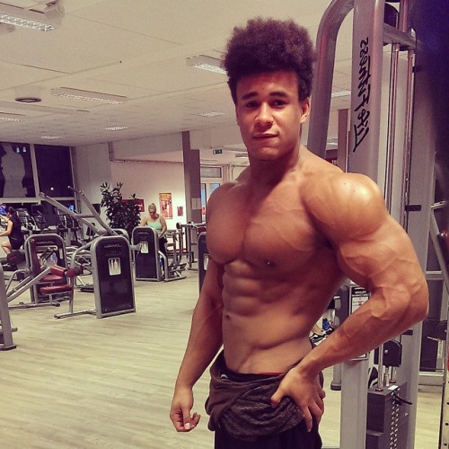 b-boy-blues: Austrian/Nigerian BodyBuilder Onome Egger  