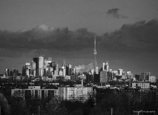 darkphotographs:  Dark